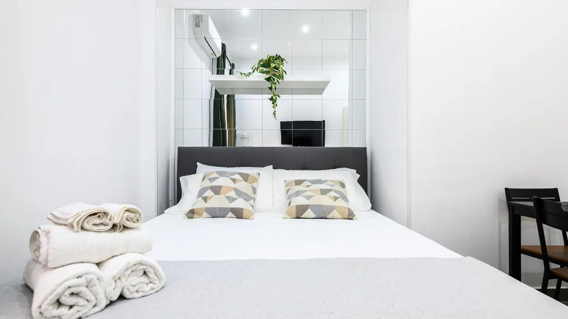 Giordano Suite Center Napoli Italien