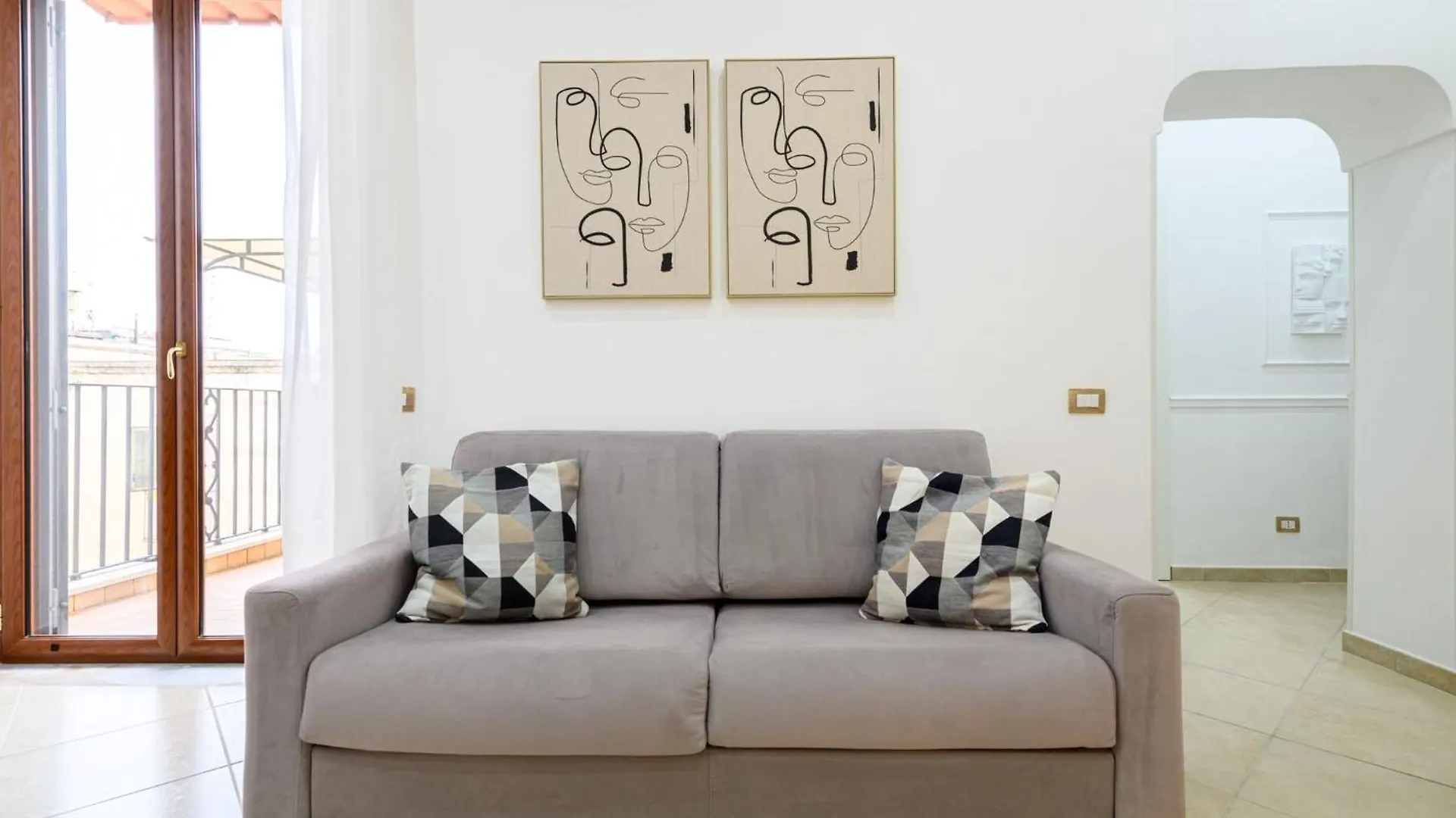 Giordano Suite Center Naples